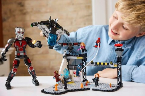Lego LEGO MARVEL SUPER HEROES 76314 Kapitan Ameryka: Wojna bohaterów — bitwa Lego LEGO MARVEL SUPER HEROES 76314 Kapitan Ameryka: Wojna bohaterów — bitwa