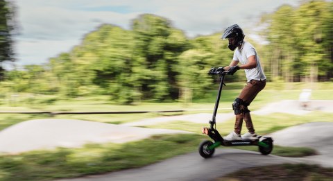RUPTOR Hulajnoga elektryczna RUPTOR R6 V3 Miedziany (WYPRZEDAŻ) RUPTOR Hulajnoga elektryczna RUPTOR R6 V3 Miedziany (WYPRZEDAŻ)