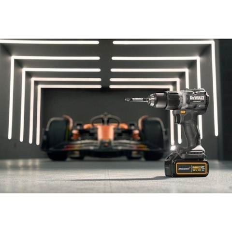 DeWalt Wiertarko-wkrętarka McLaren DCD85MP2T 18V 2 aku 5Ah DeWalt Wiertarko-wkrętarka McLaren DCD85MP2T 18V 2 aku 5Ah