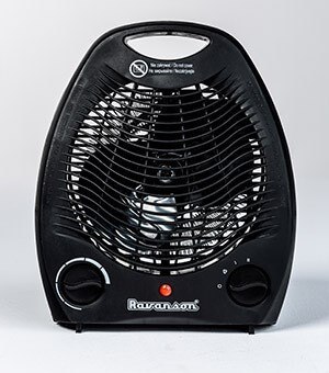 Ravanson Termowentylator podłogowy Ravanson FH-105B (2000W; kolor czarny)