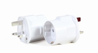 GEMBIRD GEMBIRD ADAPTER AC - UK DO EU SCHUKO 13A