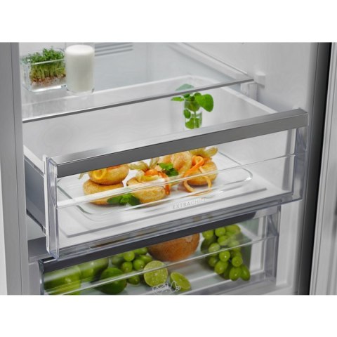 Chłodziarko-zamrażarka ELECTROLUX LNC7ME32X3 Chłodziarko-zamrażarka ELECTROLUX LNC7ME32X3