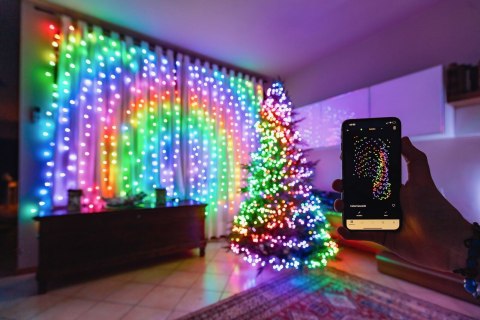 Twinkly Inteligentna Kurtyna LED Twinkly 210 RGB+W 2,1m Twinkly Inteligentna Kurtyna LED Twinkly 210 RGB+W 2,1m