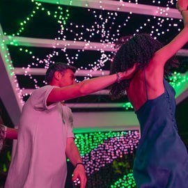 Twinkly Twinkly Candies - 100 Lampki w kształcie świeczki RGB LEDs, zielony przewód, USB-C