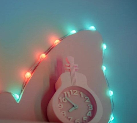 Twinkly Twinkly Candies - 100 Lampki w kształcie świeczki RGB LEDs, zielony przewód, USB-C Twinkly Twinkly Candies - 100 Lampki w kształcie świeczki RGB LEDs, zielony przewód, USB-C