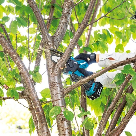 MAKITA Piła łańcuhowa 18V DUC101Z01 MAKITA MAKITA Piła łańcuhowa 18V DUC101Z01 MAKITA