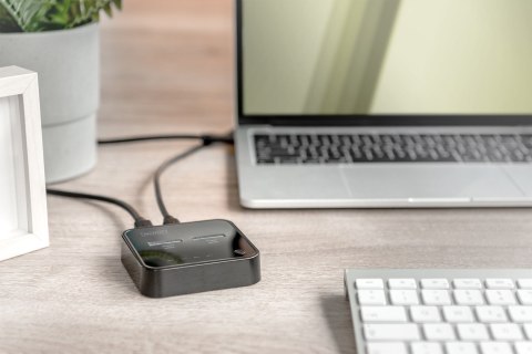 DIGITUS DIGITUS STACJA DOKUJĄCA DO SSD M.2 NVME Z FUNKCJĄ KLONOWANIA OFFLINE, USB-C, CZARNA DA-71545 DIGITUS DIGITUS STACJA DOKUJĄCA DO SSD M.2 NVME Z FUNKCJĄ KLONOWANIA OFFLINE, USB-C, CZARNA DA-71545