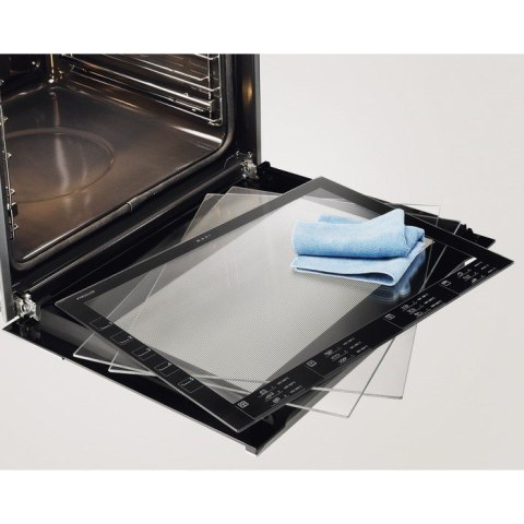 Electrolux Kuchnia ELECTROLUX LKR540266W Electrolux Kuchnia ELECTROLUX LKR540266W