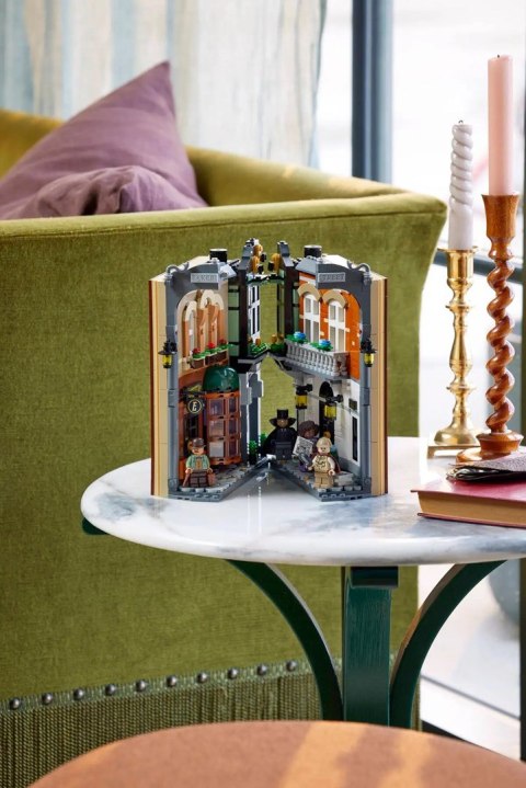 Lego LEGO 10351 ICONS - Sherlock Holmes: Book nook