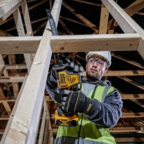 DeWalt Piła szablasta Aku 18V DCS369NT-XJ DEWALT DeWalt Piła szablasta Aku 18V DCS369NT-XJ DEWALT