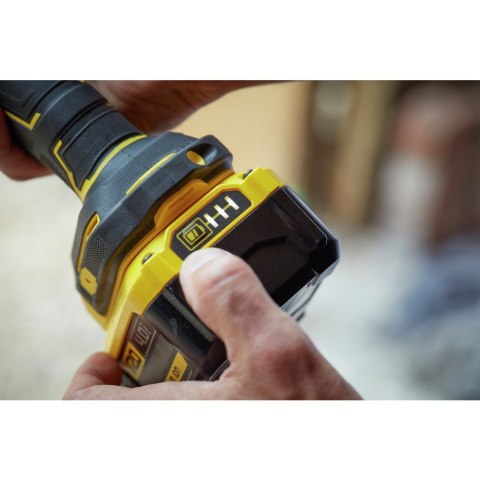 STANLEY Szlifierka kątowa aku 125 mm fatmax SFMCG400B STANLEY STANLEY Szlifierka kątowa aku 125 mm fatmax SFMCG400B STANLEY