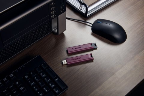 Kingston KINGSTON 1TB DataTraveler Max Type-A 1000R/900W Kingston KINGSTON 1TB DataTraveler Max Type-A 1000R/900W
