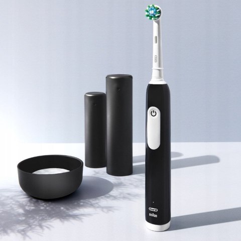 Braun Szczoteczka Oral-B Pro1 black Braun Szczoteczka Oral-B Pro1 black