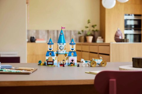 Lego LEGO DISNEY PRINCESS 43275 Zamek Kopciuszka i kareta