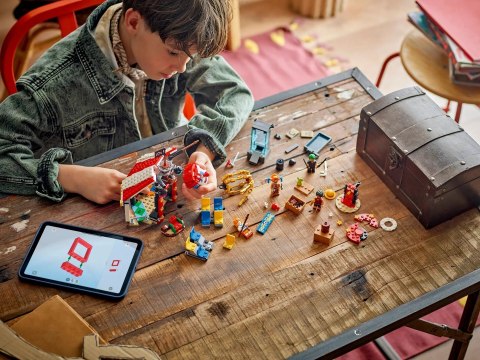 Lego LEGO 75637 One Piece - Namiot cyrkowy klauna Buggy'ego