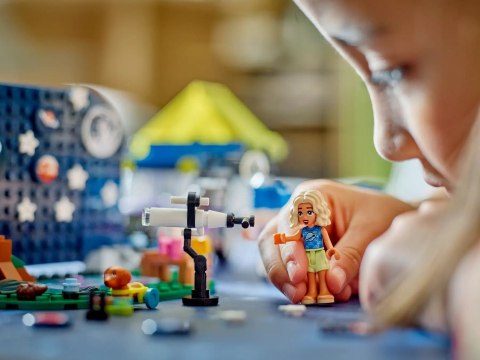 Lego LEGO Friends 42603 Kamper z mobilnym obserwatorium gwiazd