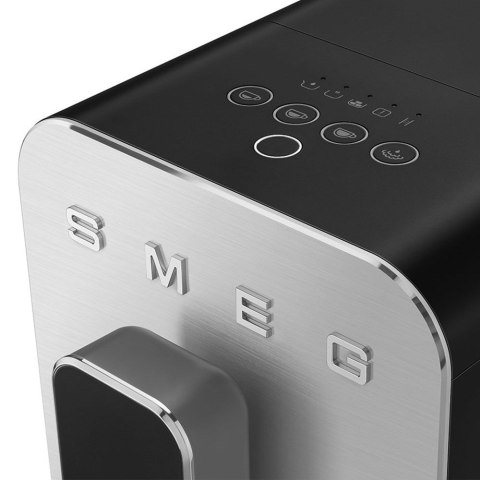 SMEG Ekspres ciśnieniowy SMEG BCC12BLMEU