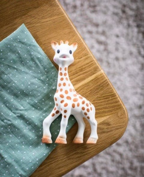 Sophie La Girafe Zestaw prezent. Żyrafa Sophie z gryzakiem na kółku 000013
