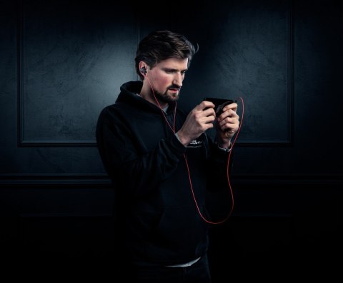 Trust Słuchawki z mikrofonem TRUST GXT 408 Cobra czarno-czerwony (WYPRZEDAŻ)