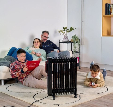 BLACK+DECKER Grzejnik olejowy Black+Decker BXRA2501E (2500W; 11 elementów )