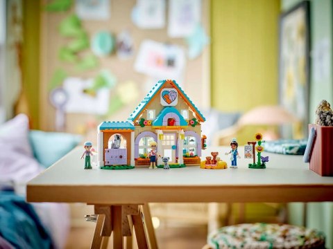 Lego LEGO FRIENDS 42651 Koń i lecznica dla zwierząt