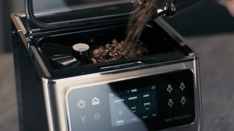 WMF Ekspres ciśnieniowy Perfection 660 CP813D10 WMF (WYPRZEDAŻ)