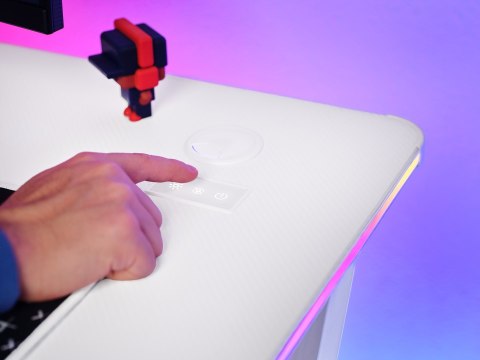 Trust Biurko gamingowe TRUST GXT 709W LUMINUS RGB WHITE