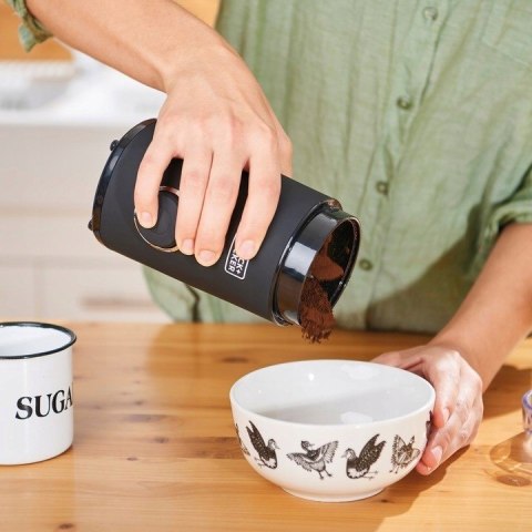 BLACK+DECKER Młynek do kawy Black+Decker BXCG150E (150W)