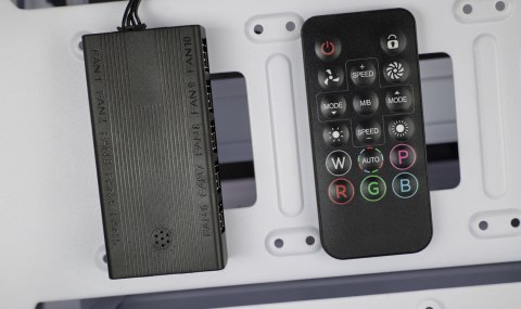 TACENS TACENS MARS MF-HUB 10x ARGB PWM- hub+pilot