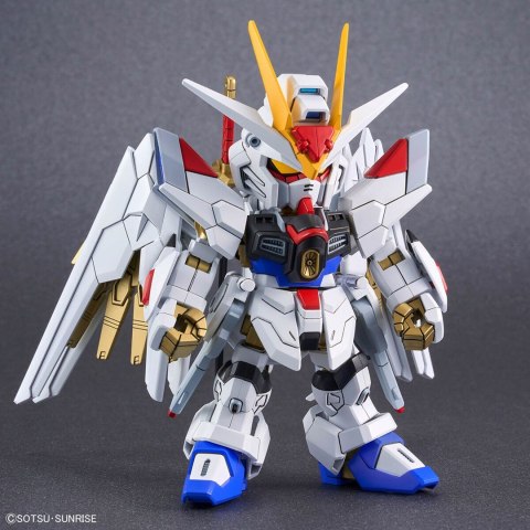 BANDAI SDCS MIGHTY STRIKE FREEDOM GUNDAM