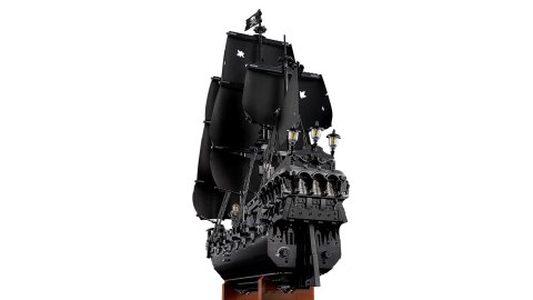 Lego LEGO Icons 10365 - Statek piracki Kapitana Jacka Sparrowa