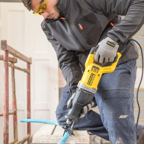 STANLEY Piła szablasta 900W FME360 Stanley (WYPRZEDAŻ)