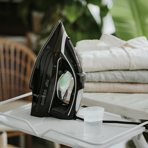 Adler Żelazko parowe ADLER AD 5054