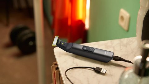 Philips Golarka PHILIPS OneBlade Pro QP 6652/61