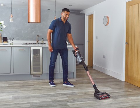 Shark Odkurzacz pionowy SHARK Stratos IZ400EU bezprzewod.