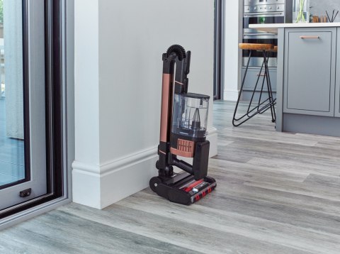 Shark Odkurzacz pionowy SHARK Stratos IZ400EU bezprzewod.