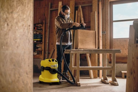 Odkurzacz uniwersalny KARCHER WD 4 P V-20/5/22 - 1.628-272.0 (WYPRZEDAŻ) Odkurzacz uniwersalny KARCHER WD 4 P V-20/5/22 - 1.628-272.0 (WYPRZEDAŻ)