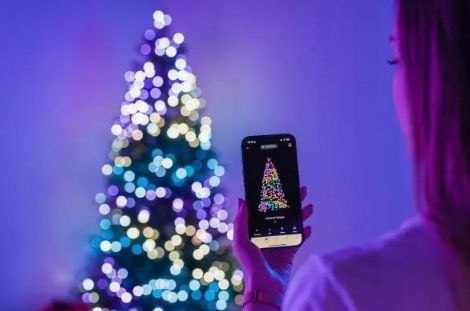 Twinkly Twinkly Pre-lit Tree -1.50m Choinka, 270 RGB LED, zielony przewód, typ wtyczki C