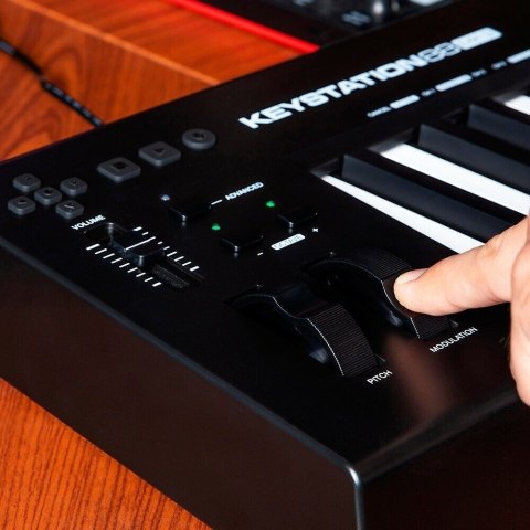 M-AUDIO M-AUDIO Keystation 88 III - Klawiatura Sterująca