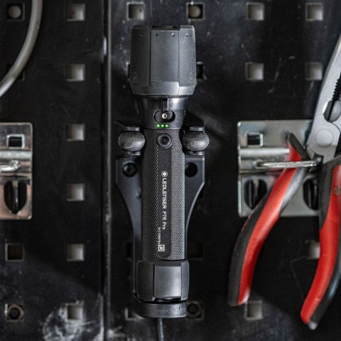 Ledlenser Latarka Ledlenser P7R Pro
