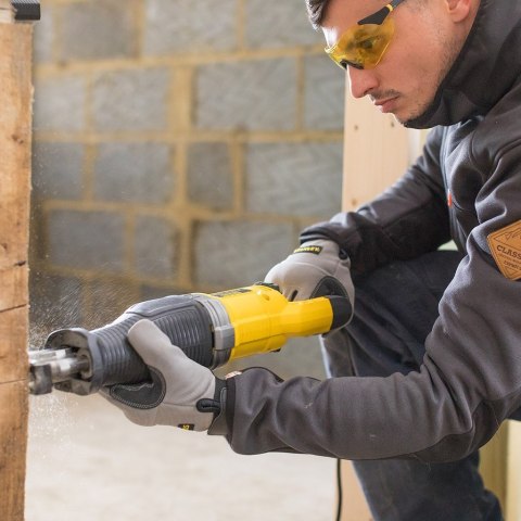 STANLEY Piła szablasta 900W FME360 Stanley