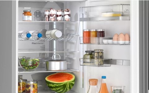 BOSCH Chłodziarko-zamrażarka BOSCH KGN39LBCF