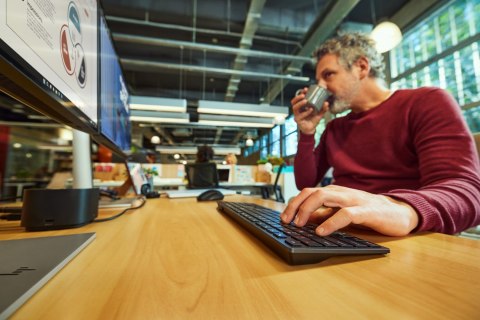 Hewlett-Packard Stacja dokujaca HP Thunderbolt Dock G4 USB-C 120W (WYPRZEDAŻ)