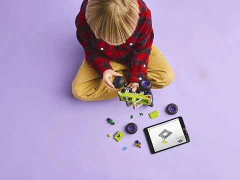 Lego LEGO Marvel Super Heroes 76312 Monster truck Hulka kontra Thanos