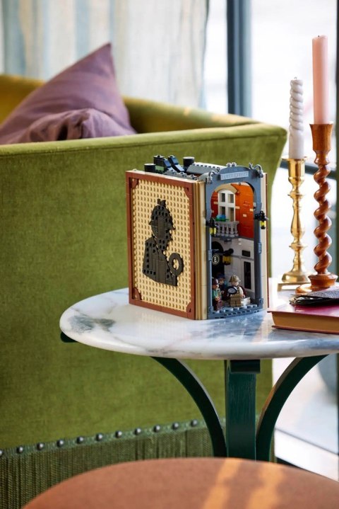 Lego LEGO 10351 ICONS - Sherlock Holmes: Book nook (WYPRZEDAŻ)