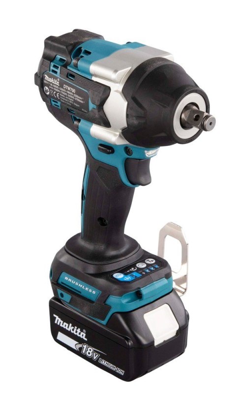 MAKITA Klucz udarowy akumulatorowy MAKITA DTW700RTJ wkrętak 1/2" 2x LXT 18V 5,0Ah Czarny, Niebieski