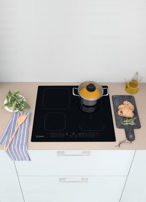 Płyta indukcyjna INDESIT IB 65B60 NE Płyta indukcyjna INDESIT IB 65B60 NE
