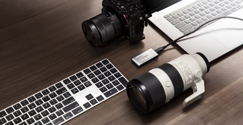 Kingston Dysk zewnętrzny SSD Kingston XS2000 (2TB; USB 3.2; srebrny; SXS2000/2000G)