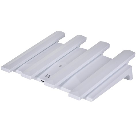 Zestaw Router ZTE MC889 ODU 5G + T3000 Zestaw Router ZTE MC889 ODU 5G + T3000