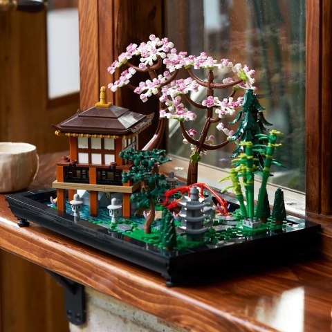 LEGO Icons 10315 Zaciszny ogród LEGO Icons 10315 Zaciszny ogród